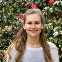 Isabelle Robinson : Undergraduate Research Assistant